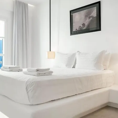 Luxury Center Of - Sleeps 4 Appartamento *